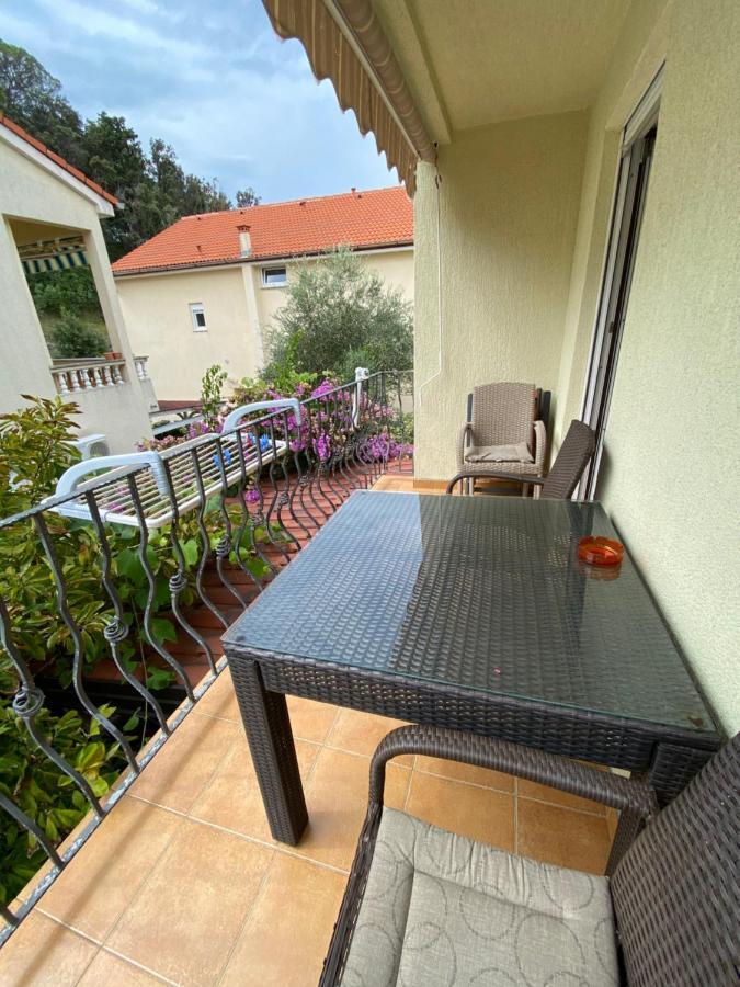 Studio Apartment,1018558255:JPEG