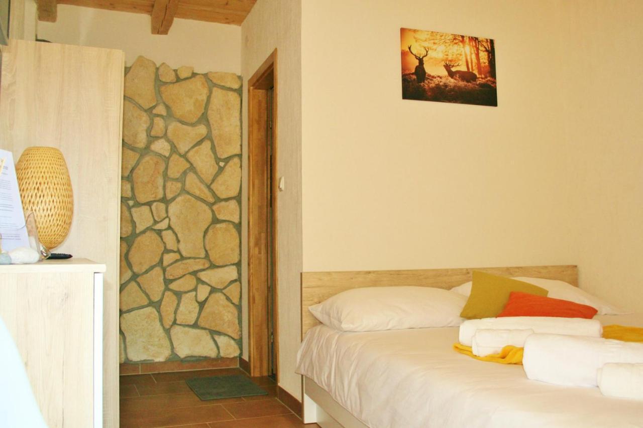 Doppelzimmer mit Poolblick