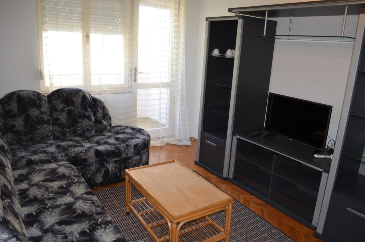 Appartamento con 3 Camere da Letto