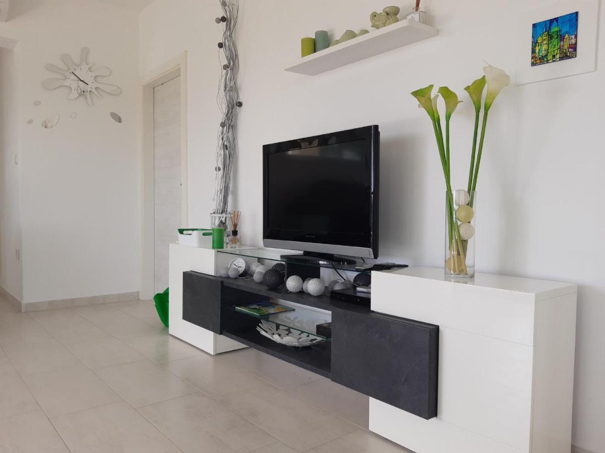 Apartment Ground Floor