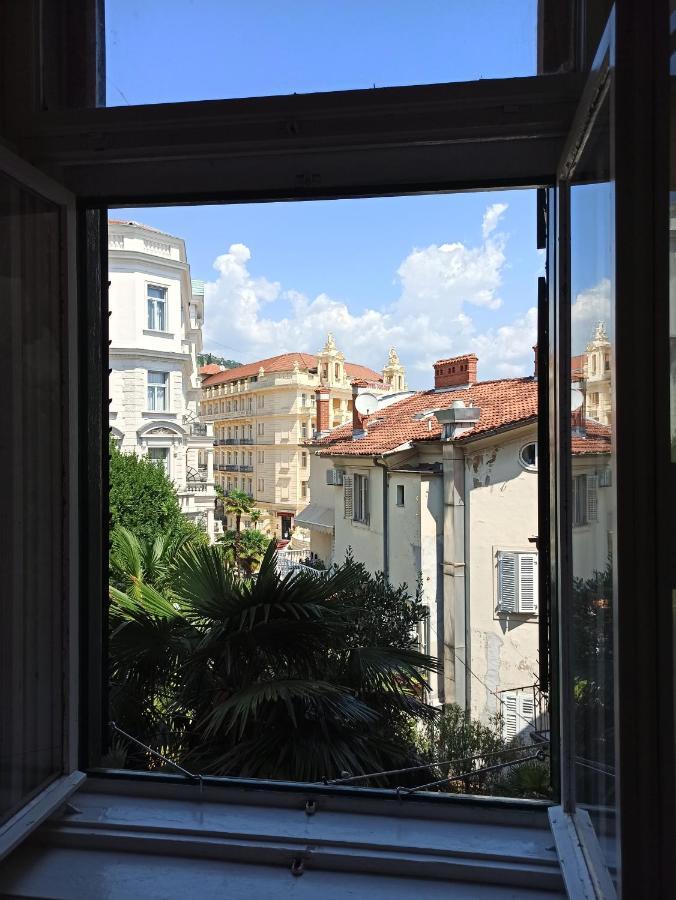 Studio Apartment,1117392204:JPEG