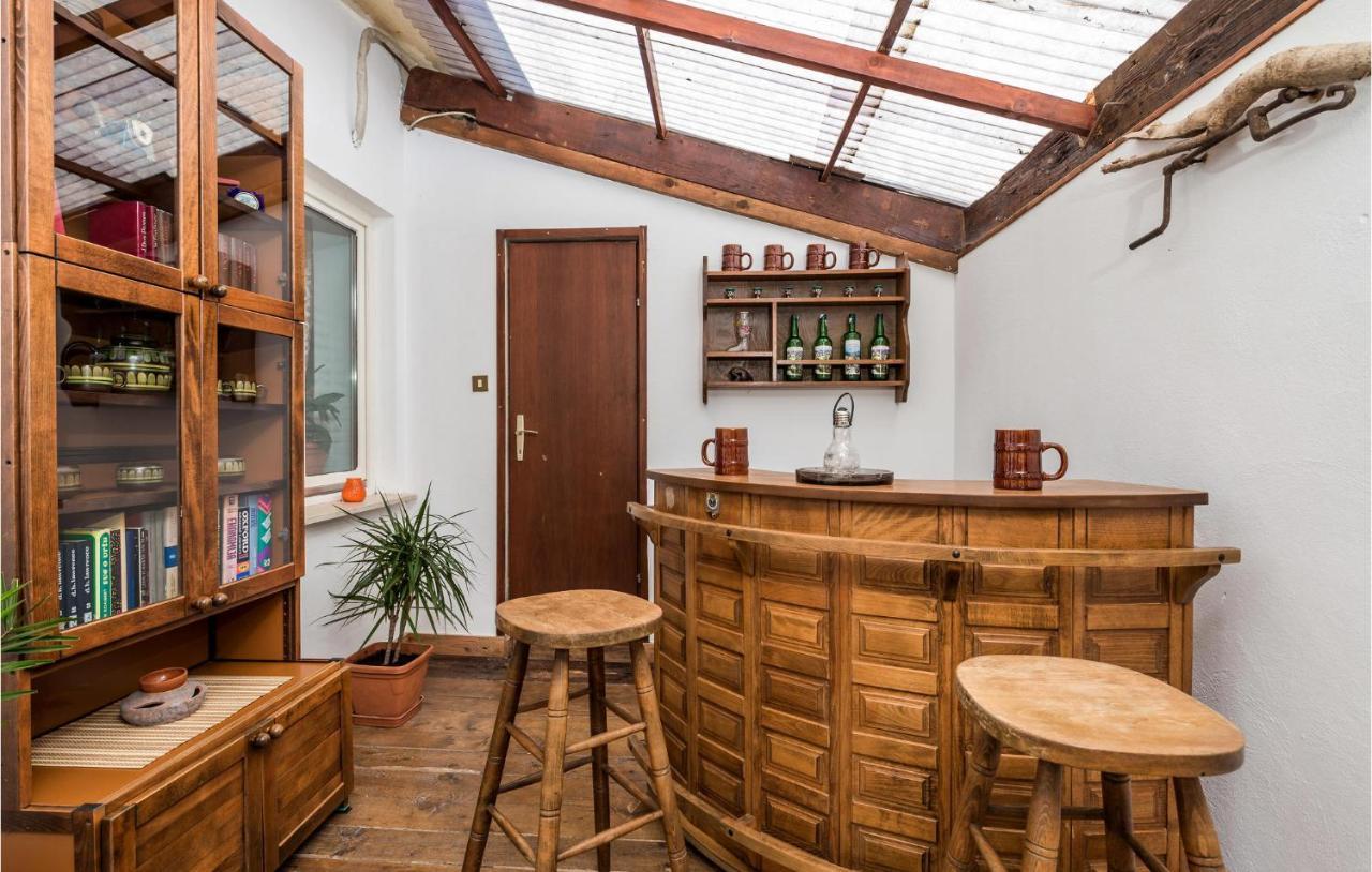 Three-Bedroom Holiday Home,1383184943:JPEG