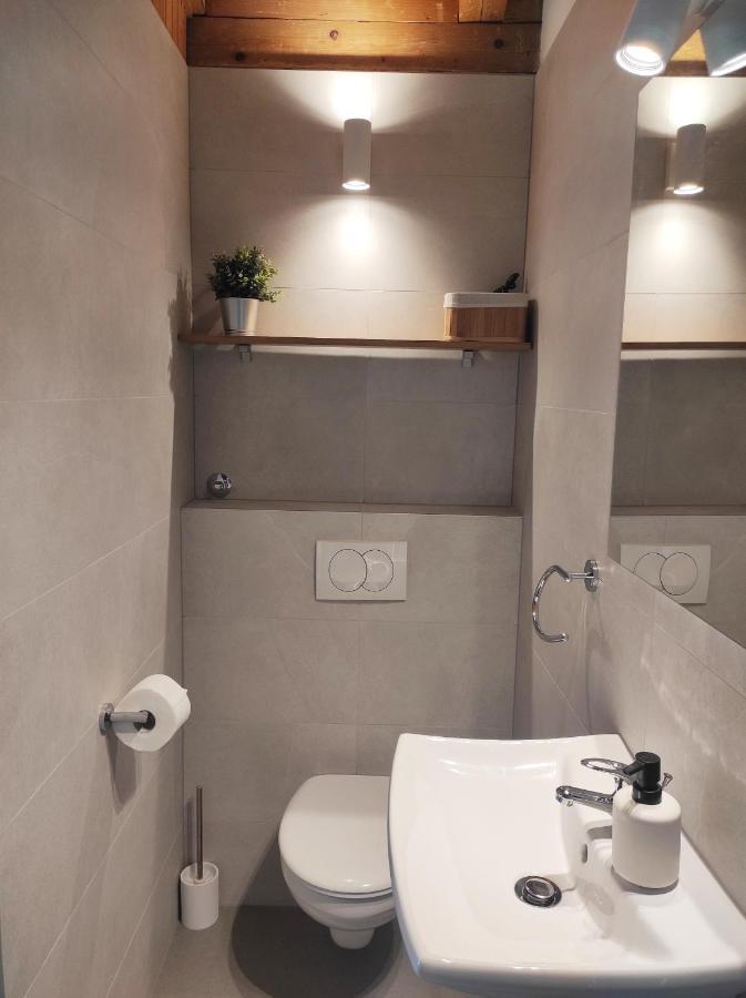 Studio Apartment Garden View,1540725172:JPEG
