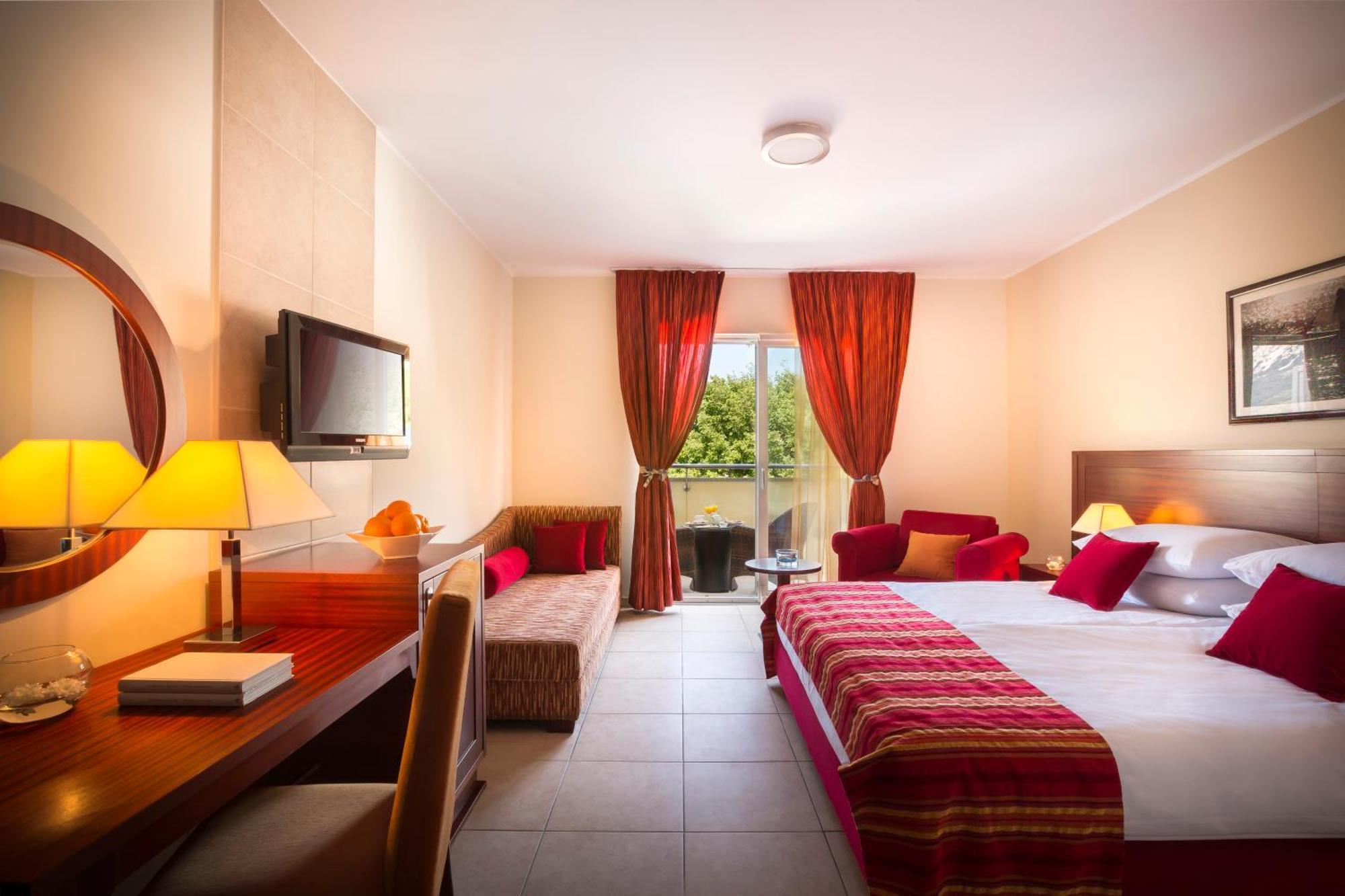 Room 21