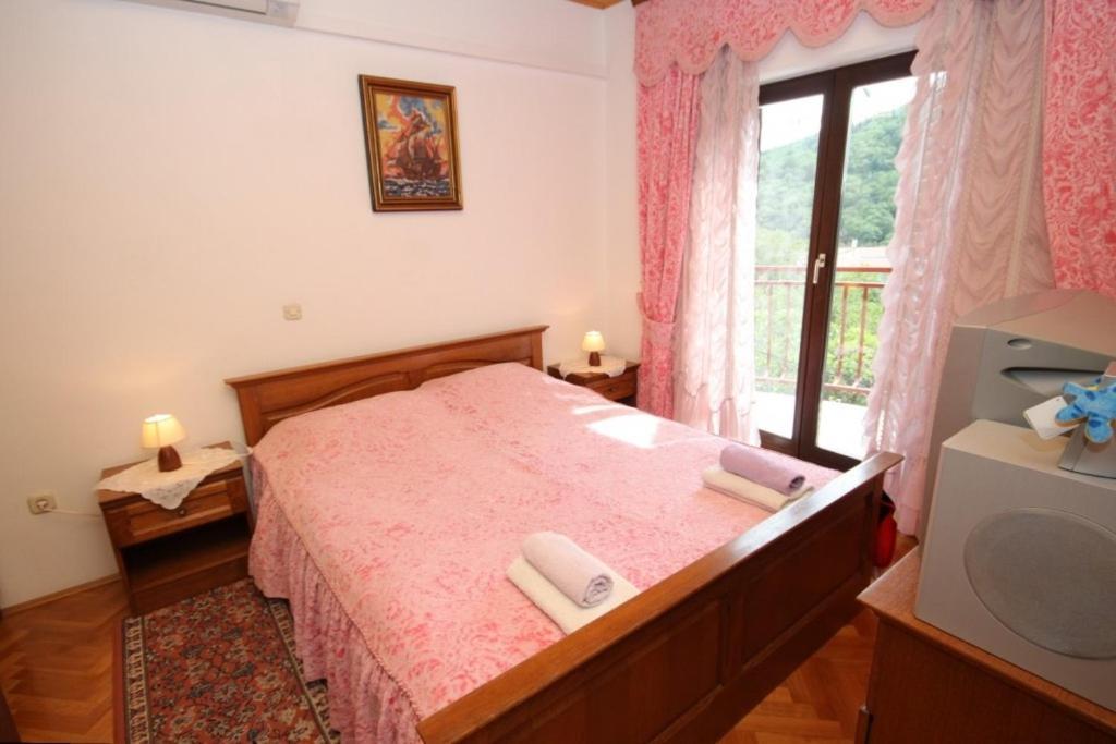 Appartamento con 1 Camera da Letto, Balcone e Vista Mare