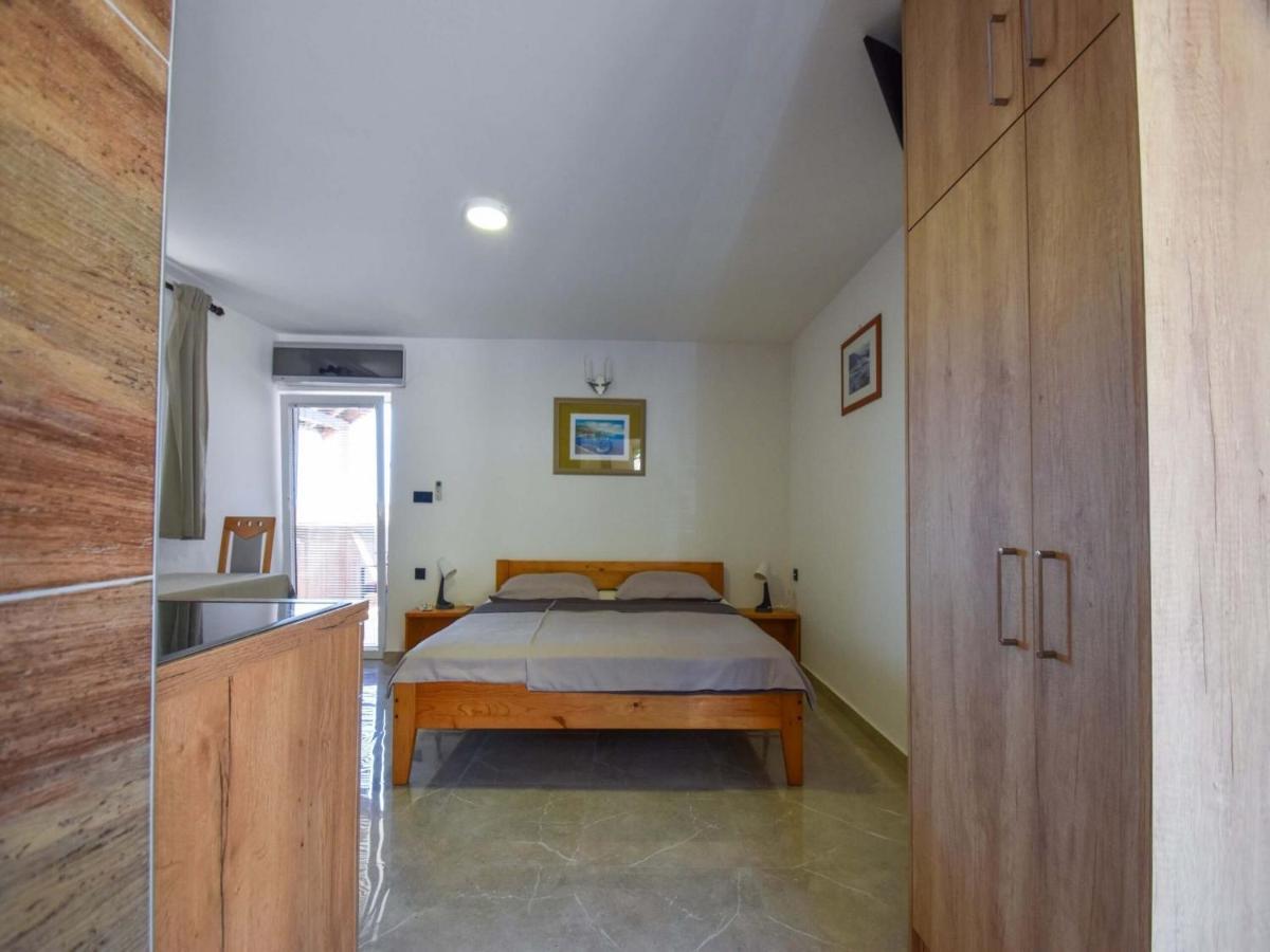Studio Apartment Balcony Sea View
