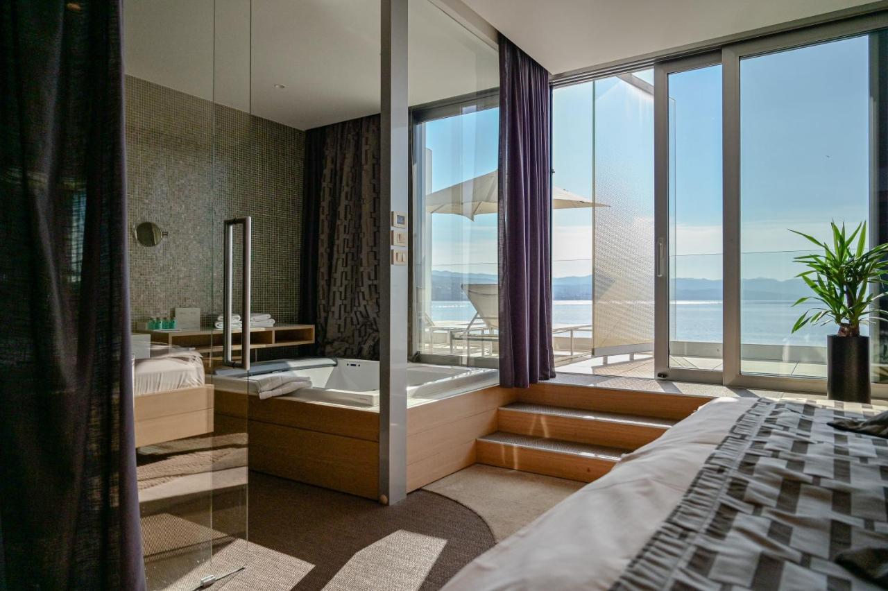 Deluxe Suite Sea View