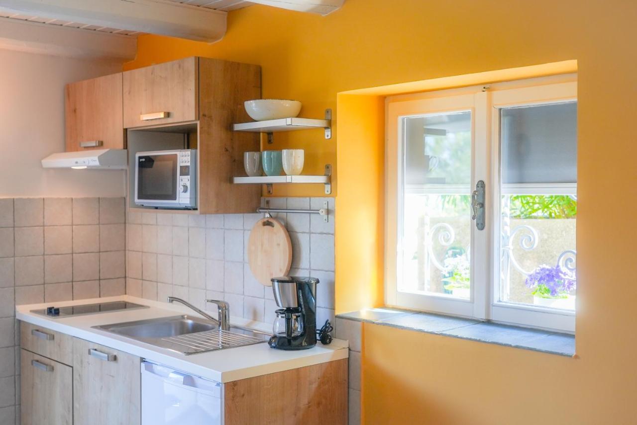 Studio Apartment Sea View