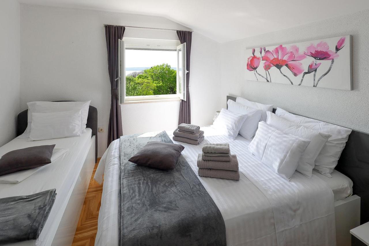 Two bedroom apartment Sea view