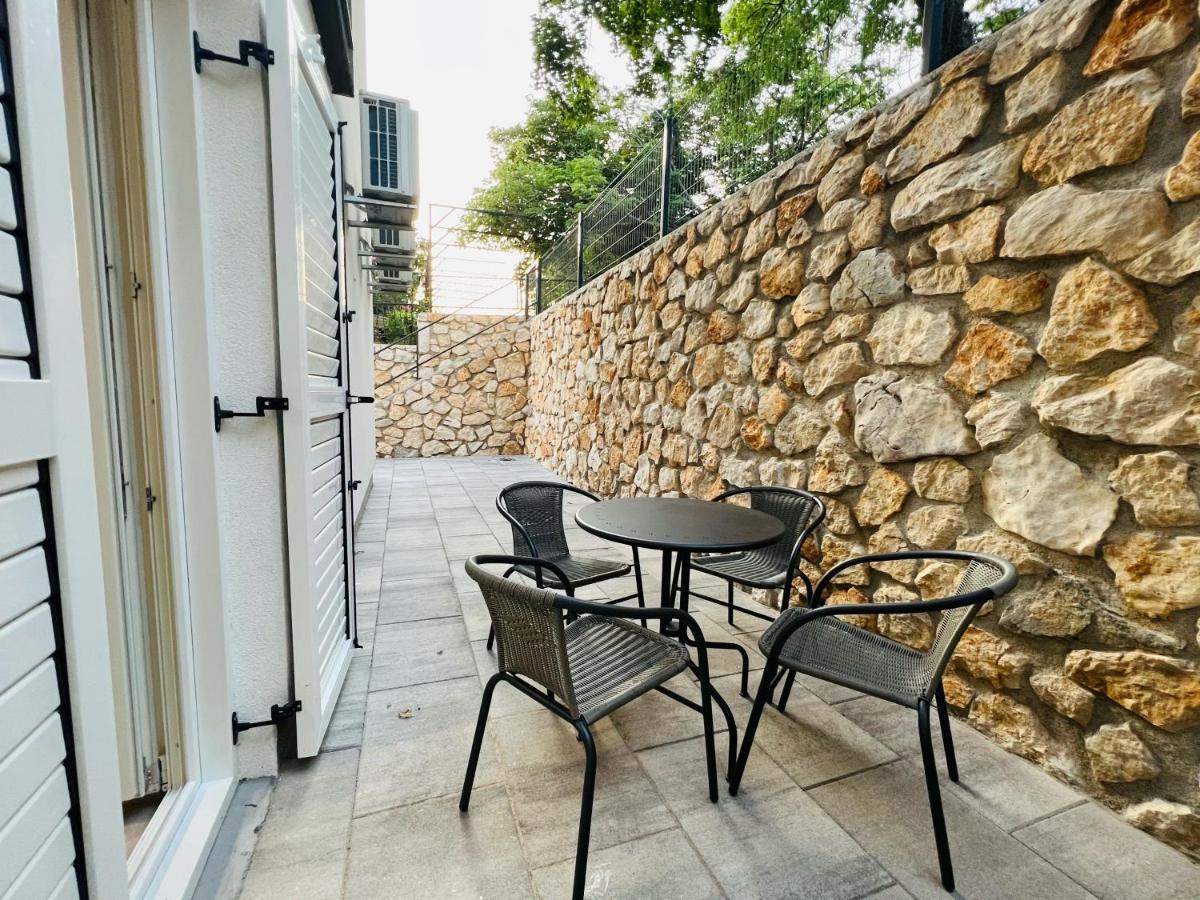 Apartment Ground Floor