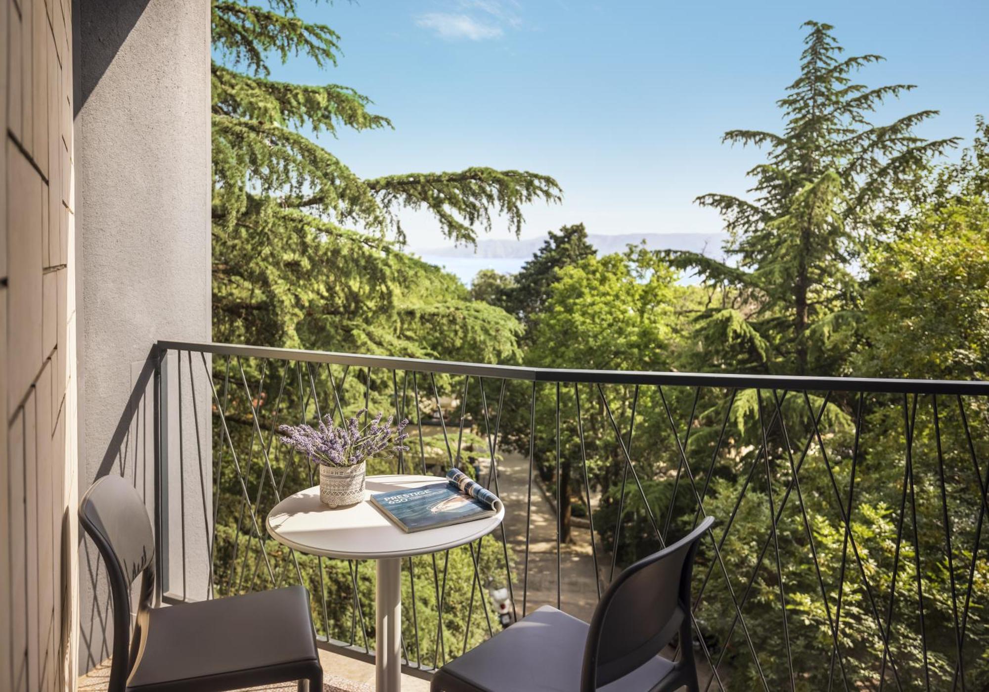 Comfort Double Room Seaside Balcony