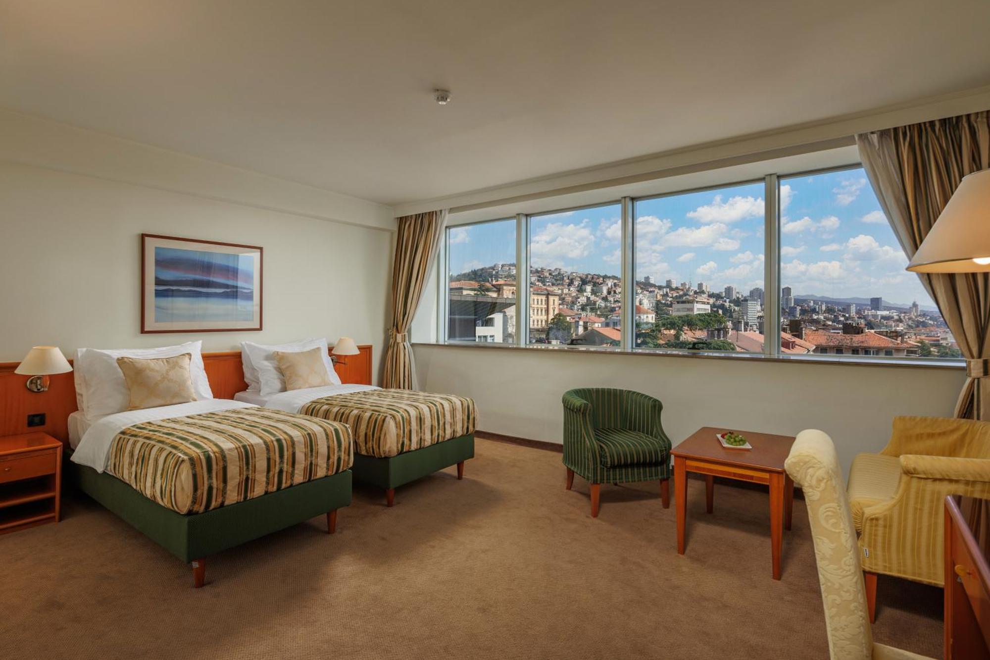 Superior Double or Twin Room Accessible