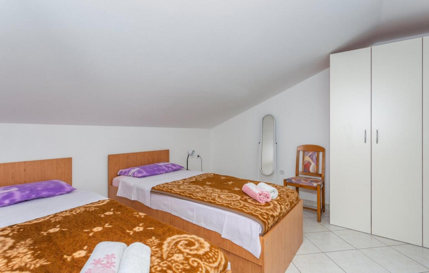 Two-Bedroom Apartment,1625490354:JPEG