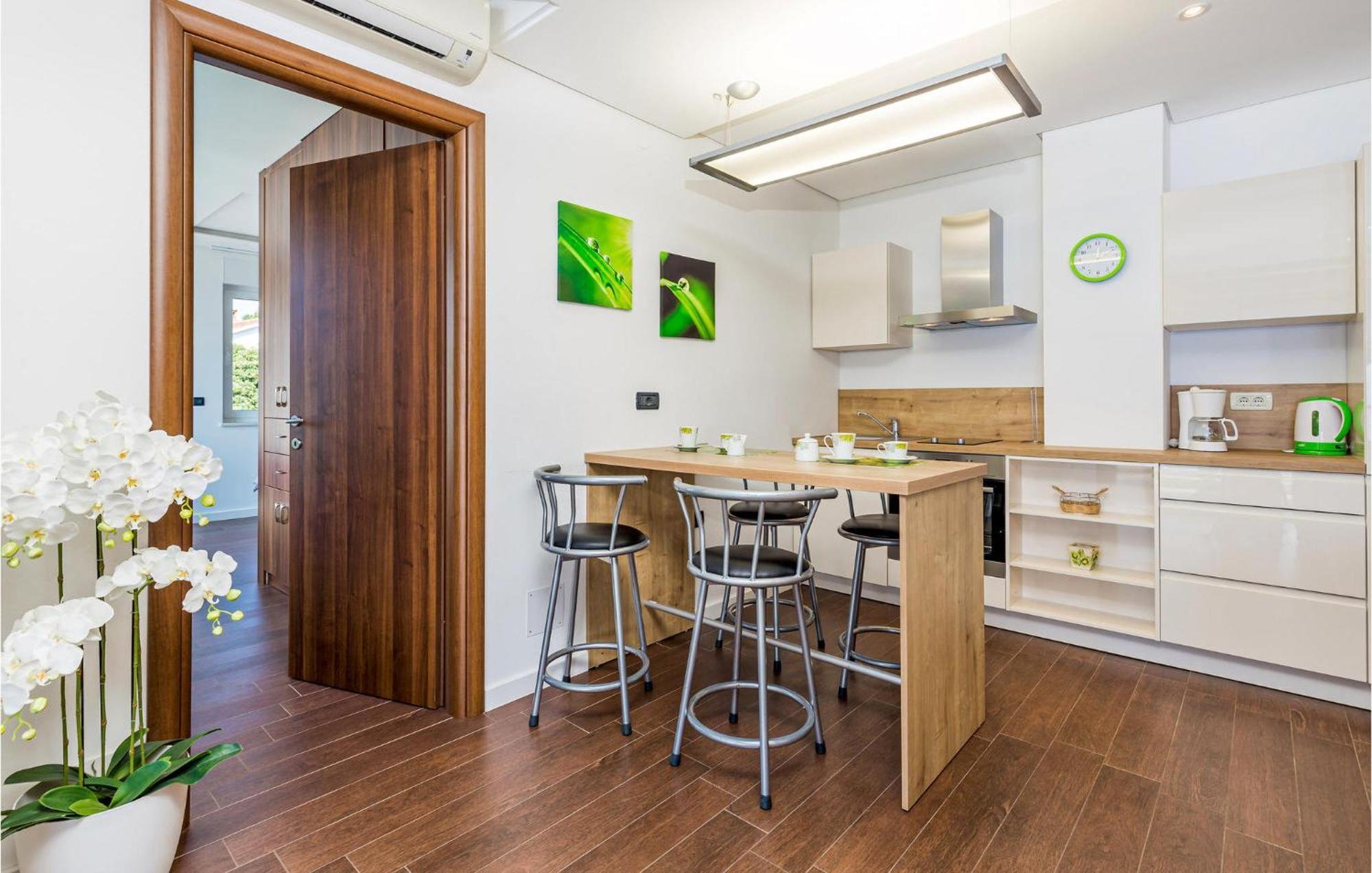 Six-Bedroom Holiday Home