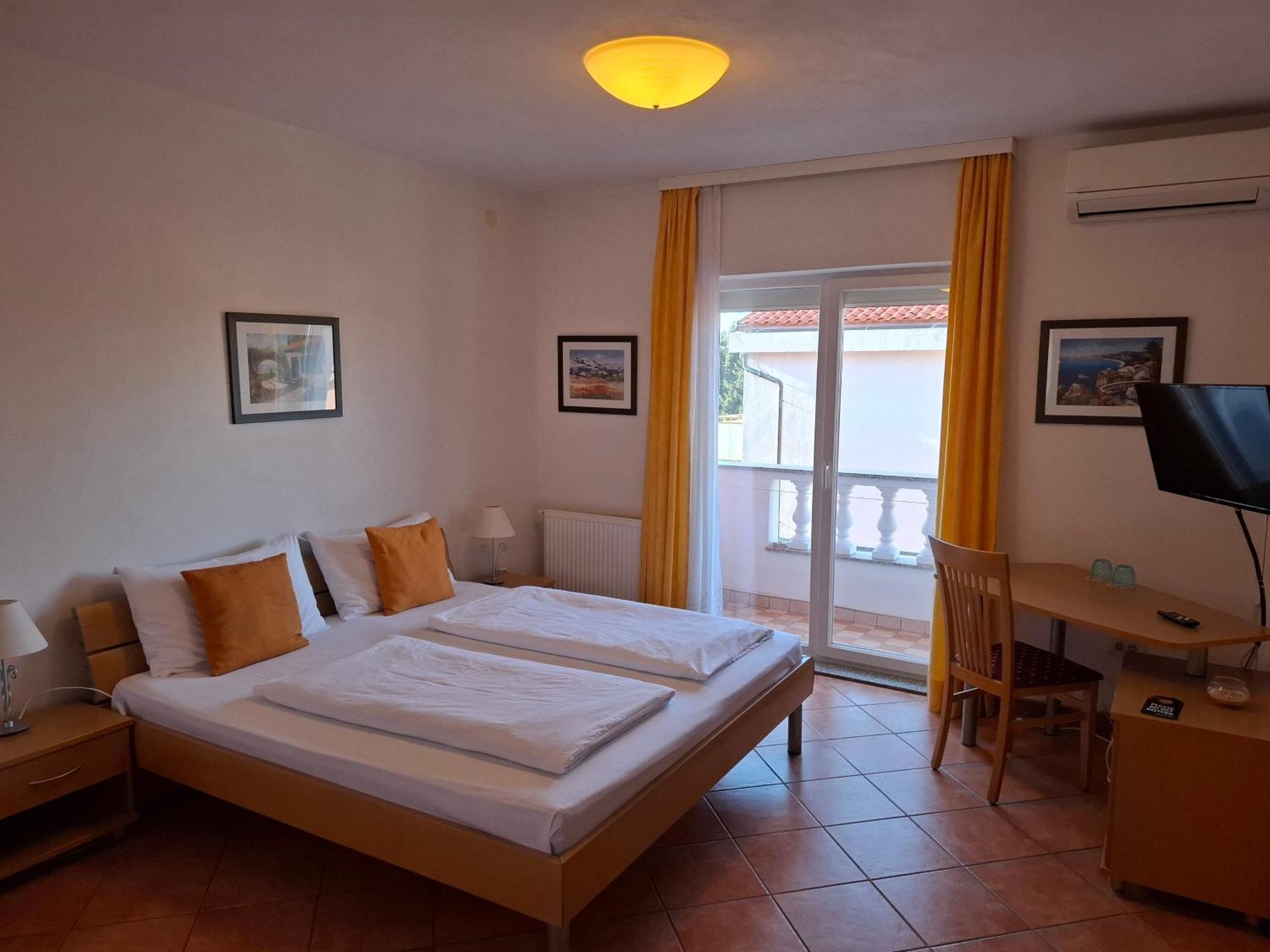Familienzimmer mit Balkon