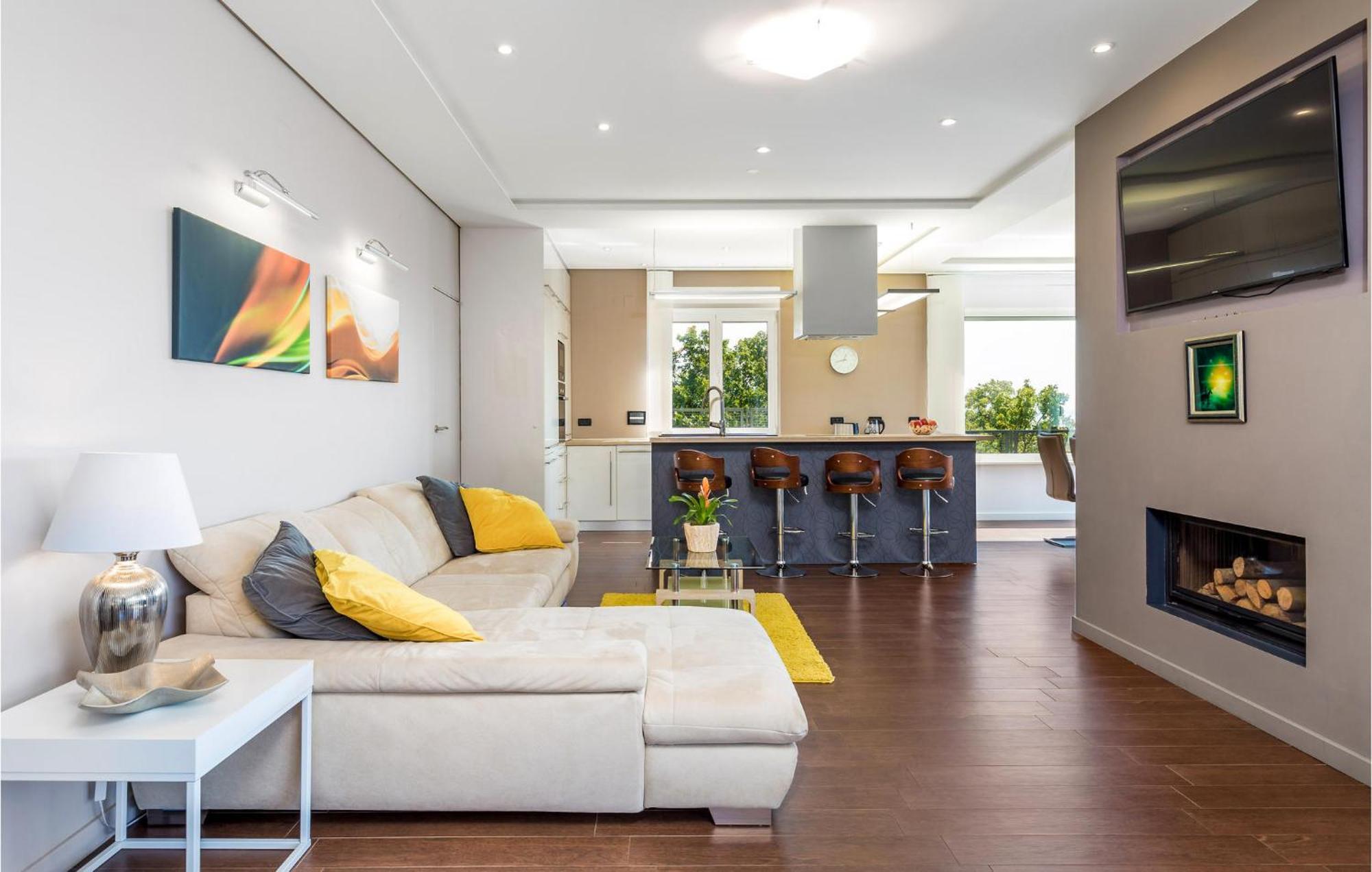 Six-Bedroom Holiday Home