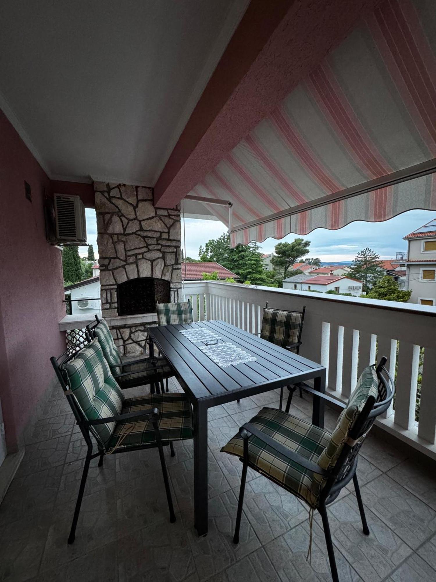 Apartment Sea View