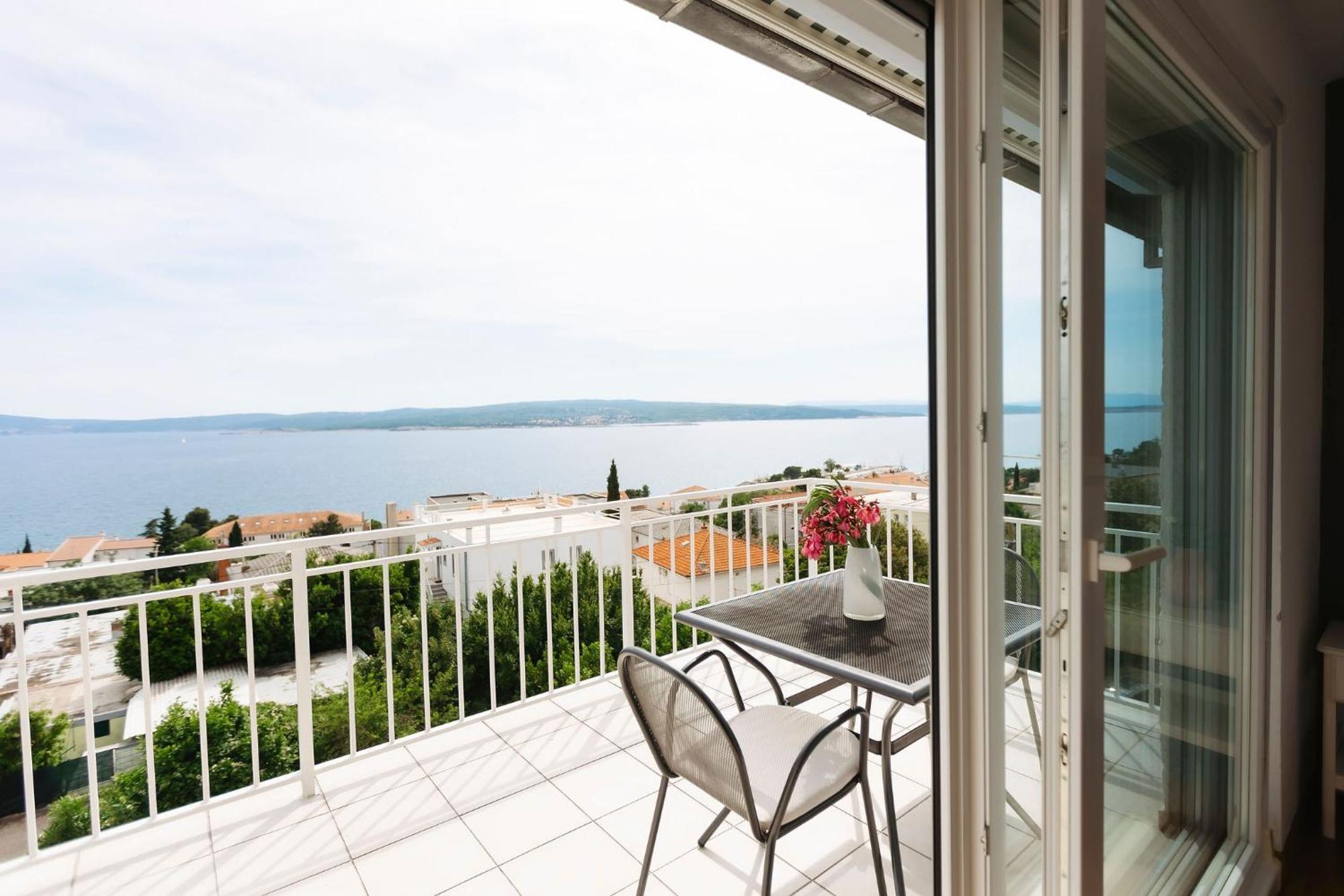 Studio Sea View