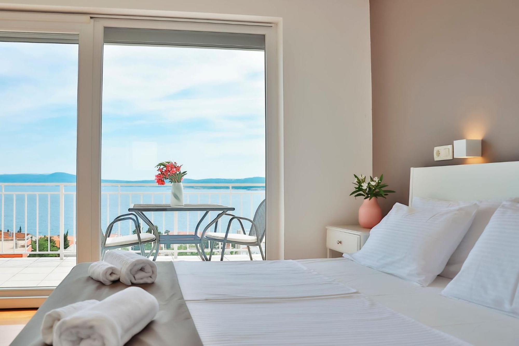 Studio Sea View