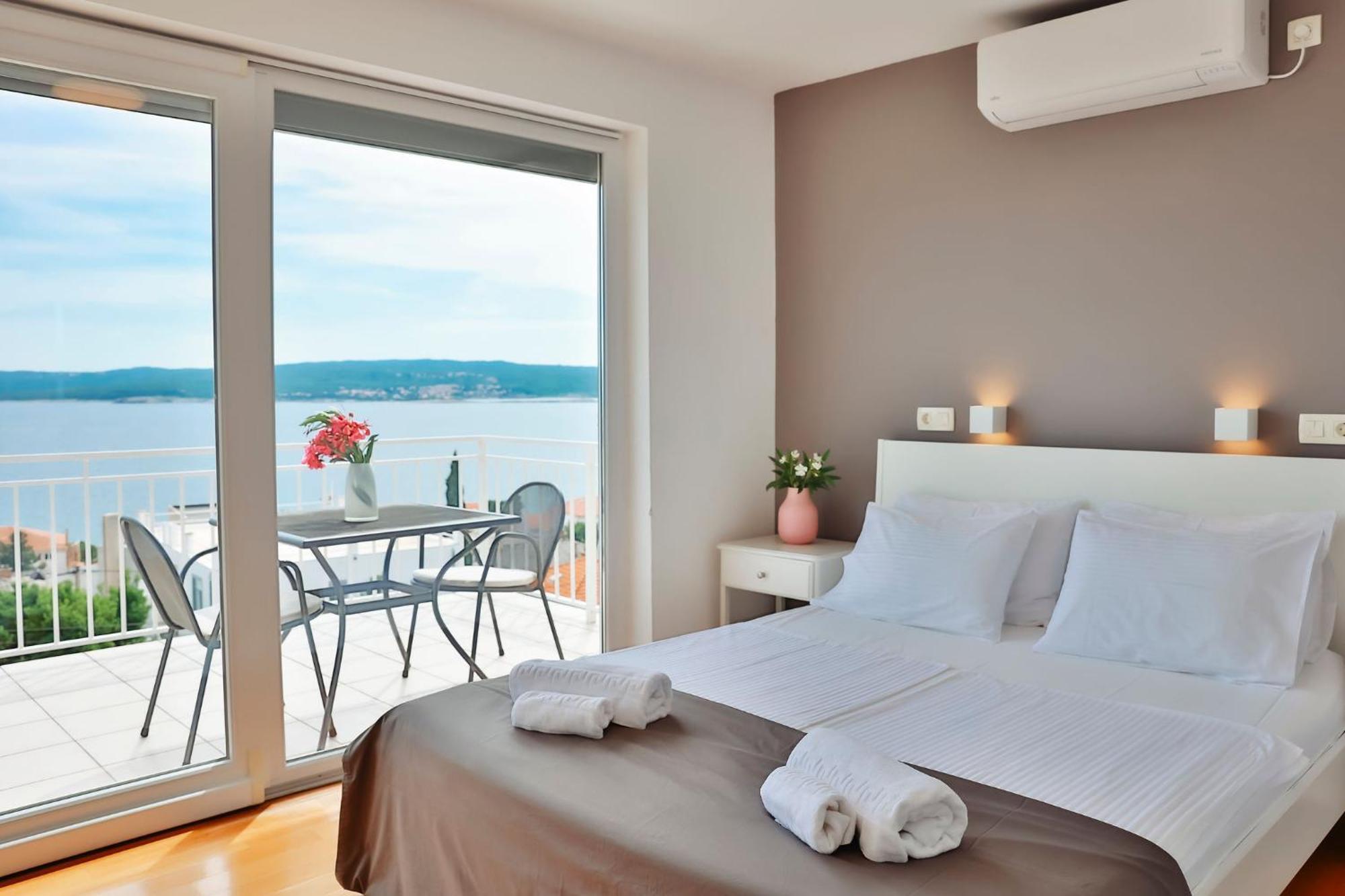 Studio Sea View