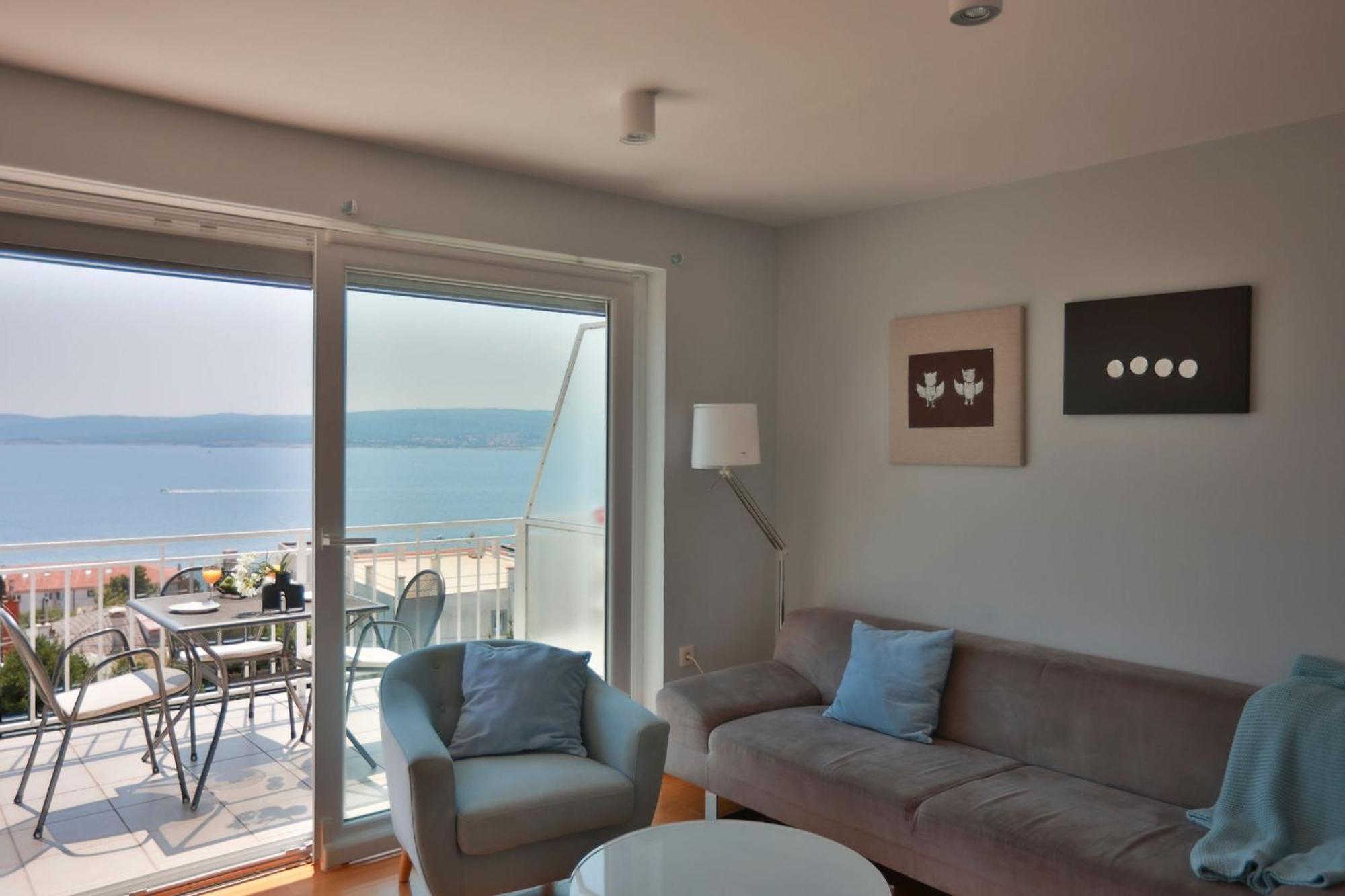 Apartment Sea View