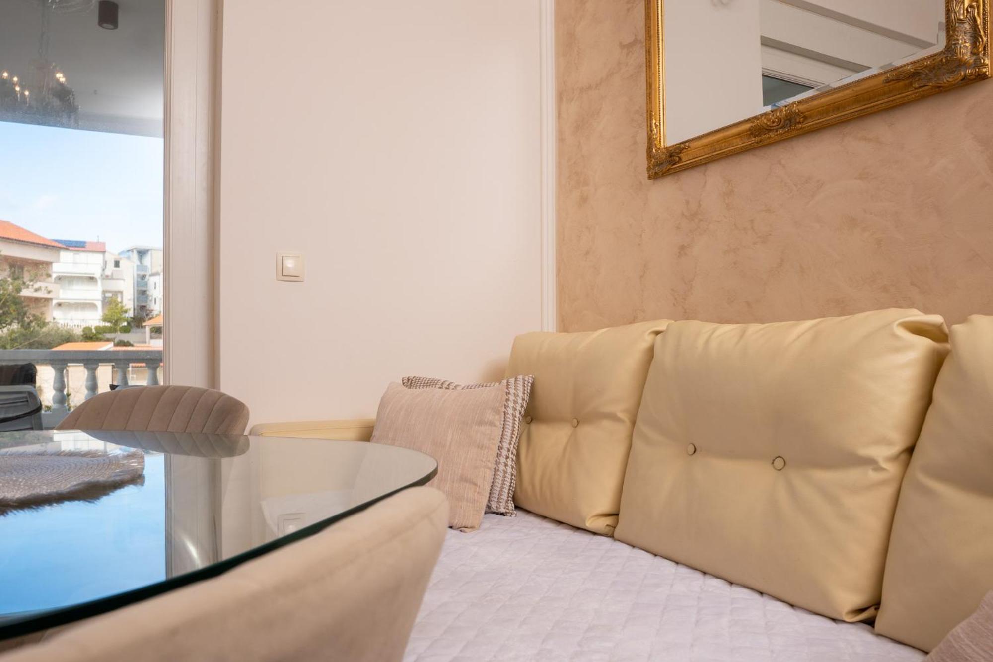 One-Bedroom Apartment Sea View Terrace