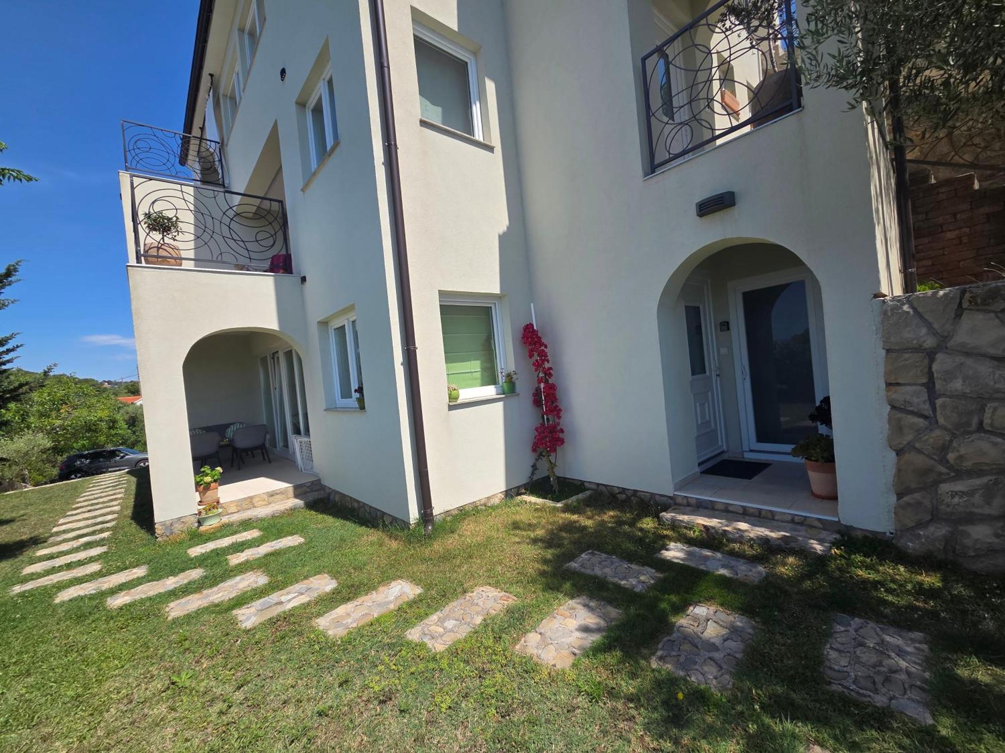 Apartment Ground Floor