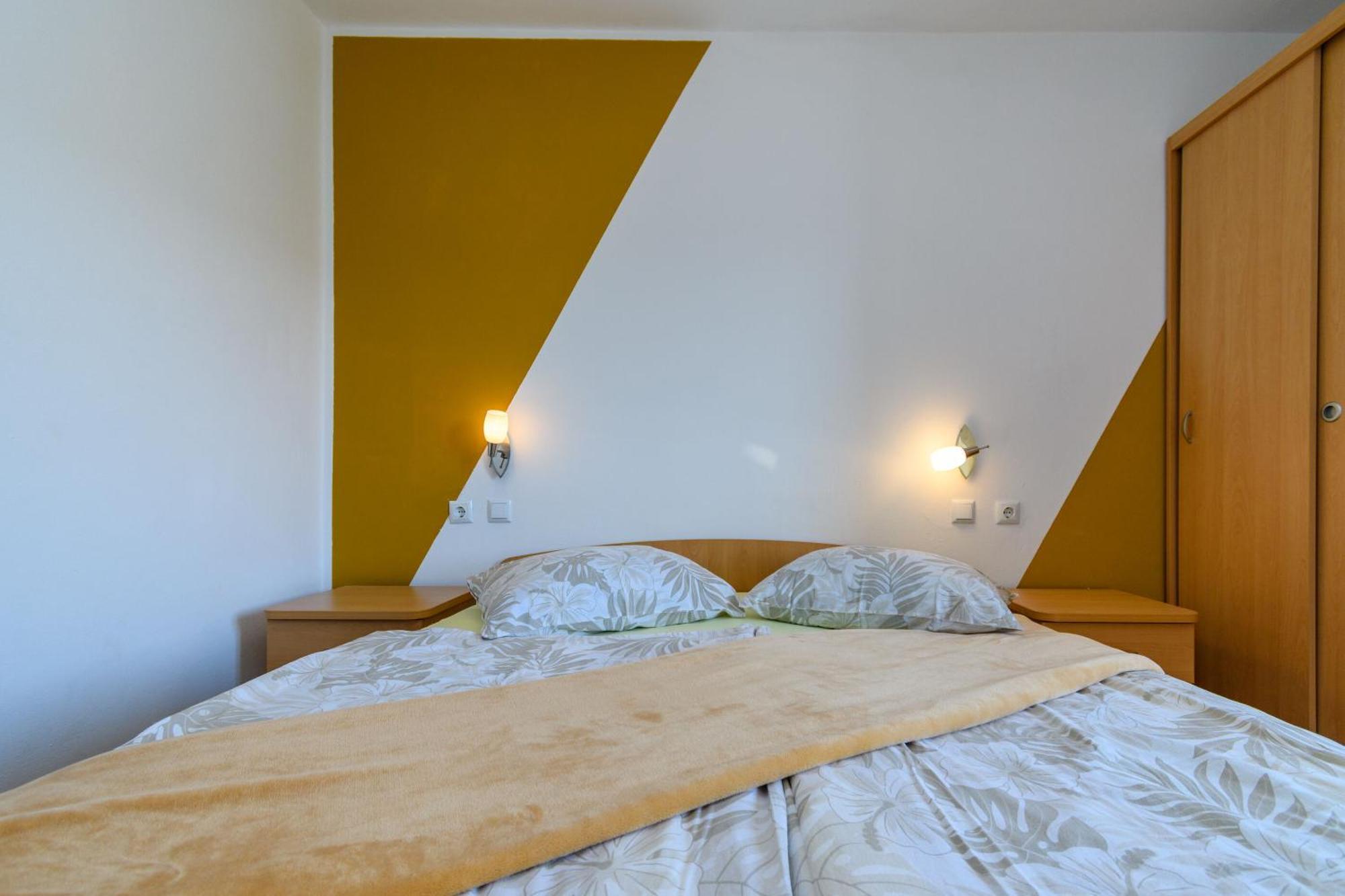 Two-Bedroom Apartment Sea View