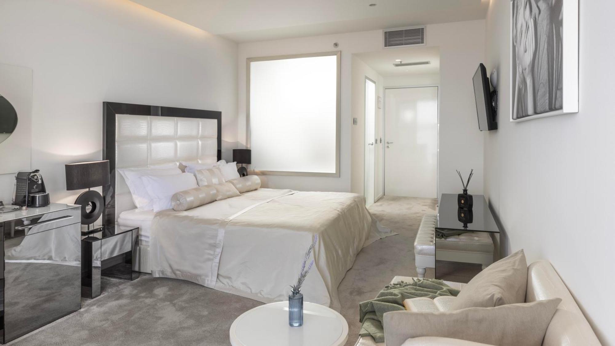 Superior Double Room Sea View Balcony