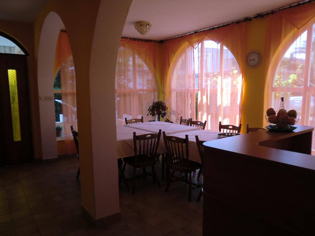 Double Room Forrest View