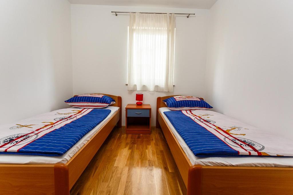 Deluxe Suite with Sea View,141320463:JPEG