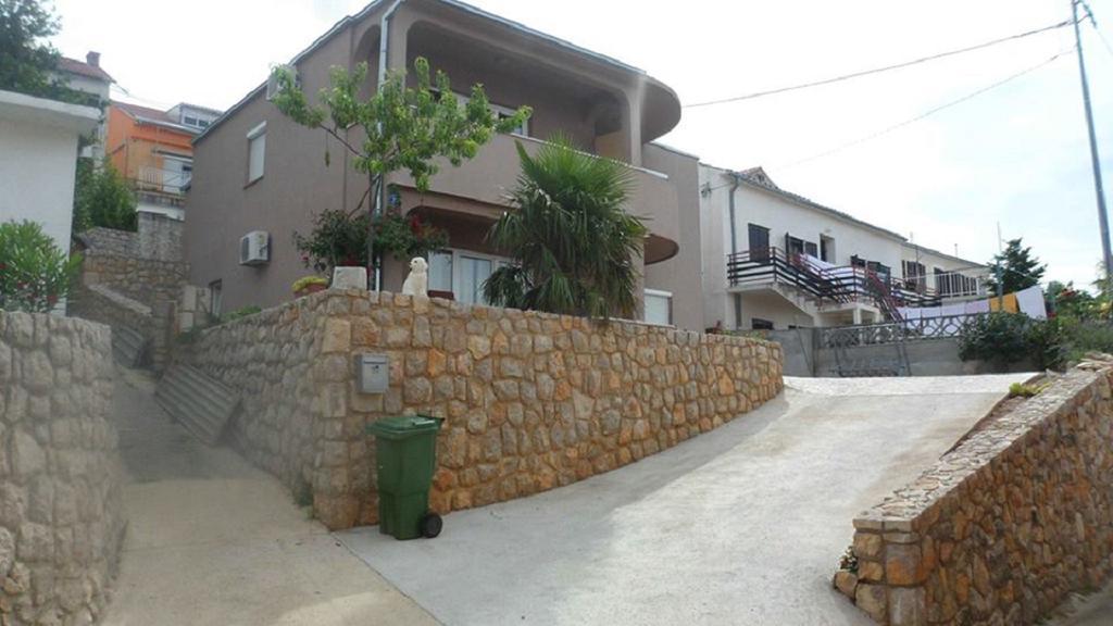 Two-Bedroom Apartment,396913494:JPEG
