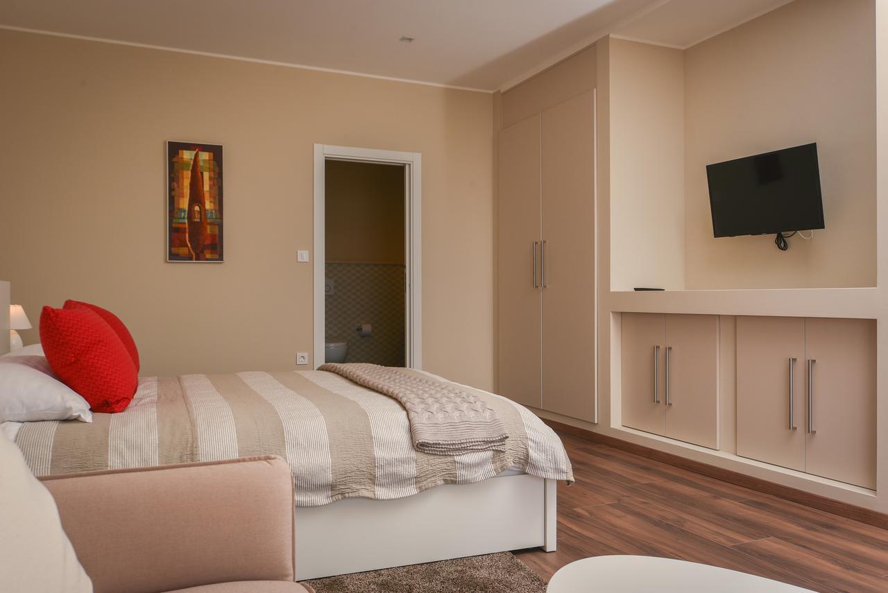 Junior Suite with Terrace,664560930:JPEG