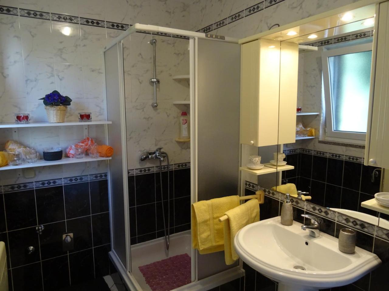 Apartment with Sea View,771527737:JPEG