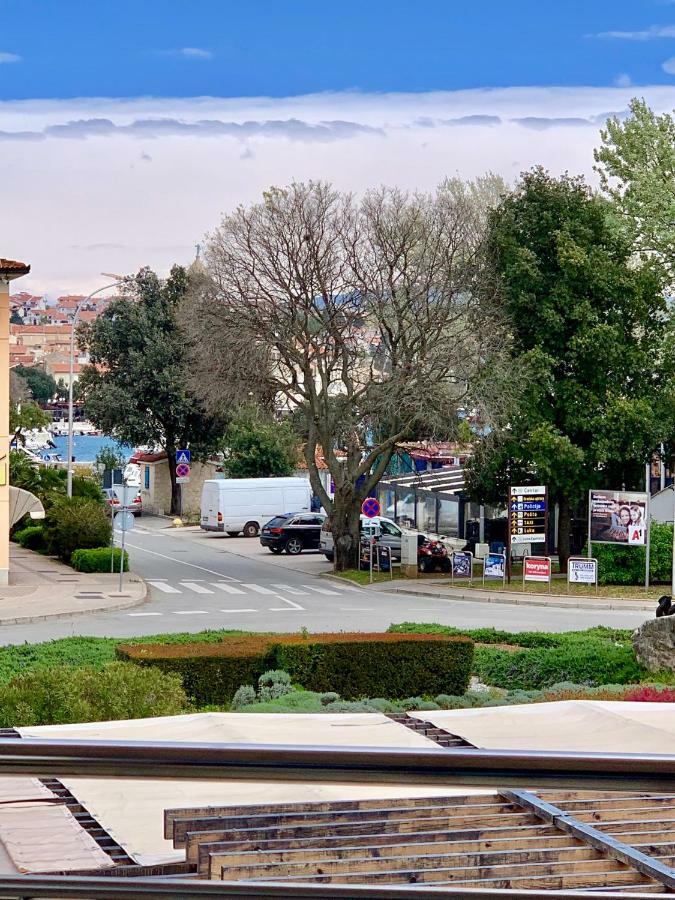 One-Bedroom Apartment,784336734:JPEG