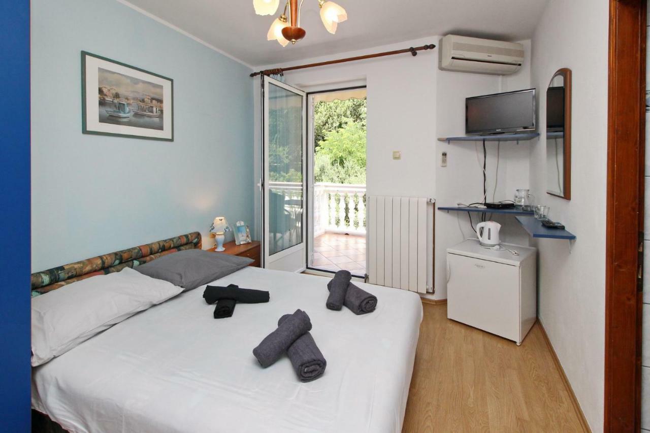 Double Room with Balcony,819894623:JPEG