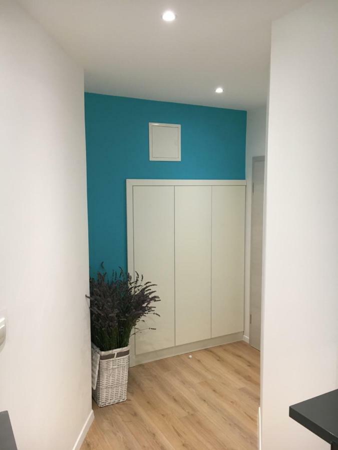 Studio Apartment,851633066:JPEG