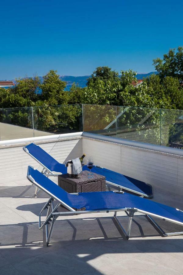 Apartment mit Meerblick