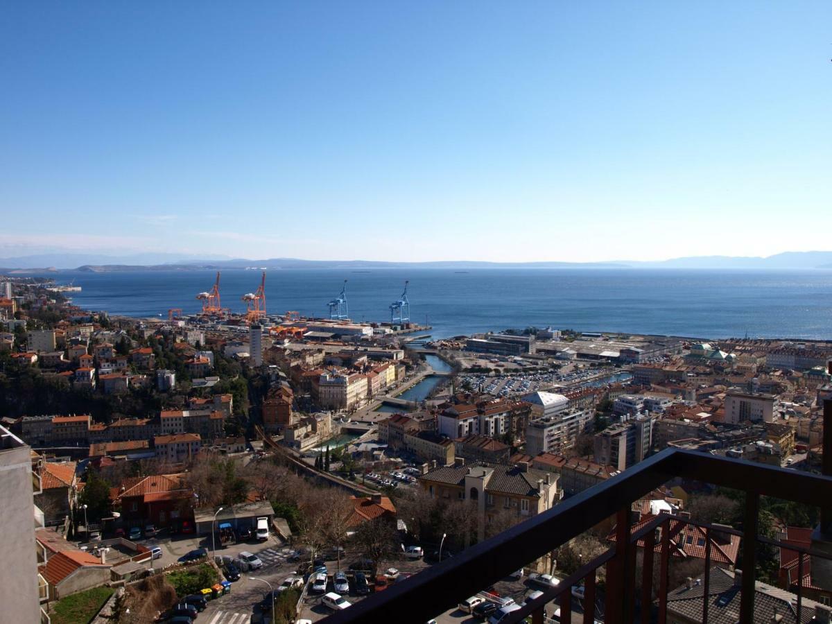 Apartment with Sea View,864112085:JPEG