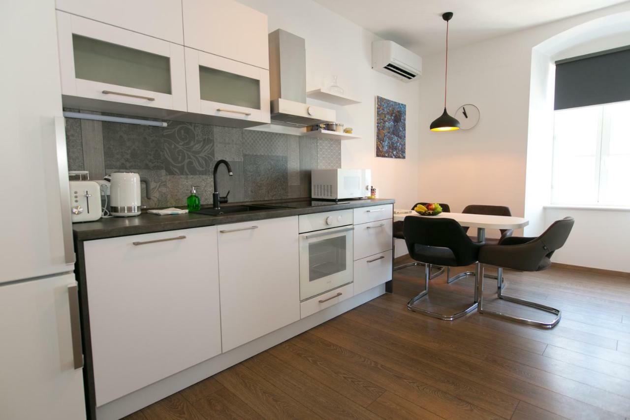Superior One-Bedroom Apartment with Sea View,861745532:JPEG