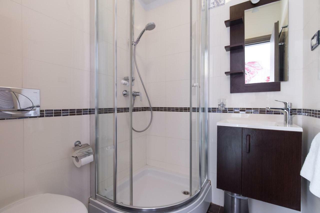 Double room without kitchen