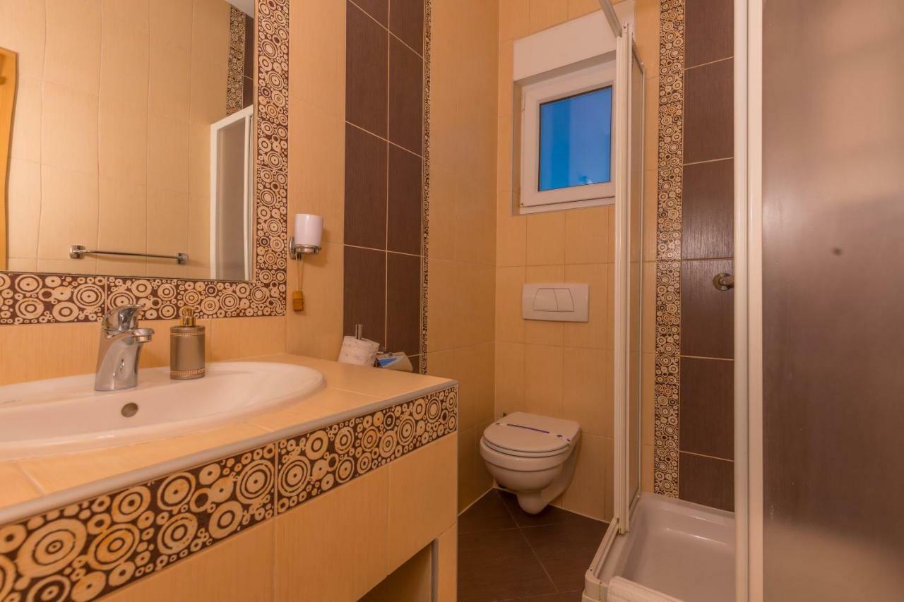 Two bedroom apartment with Sea view
