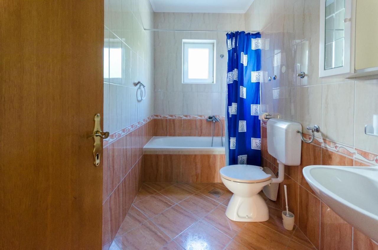 Two-Bedroom Apartment Standard