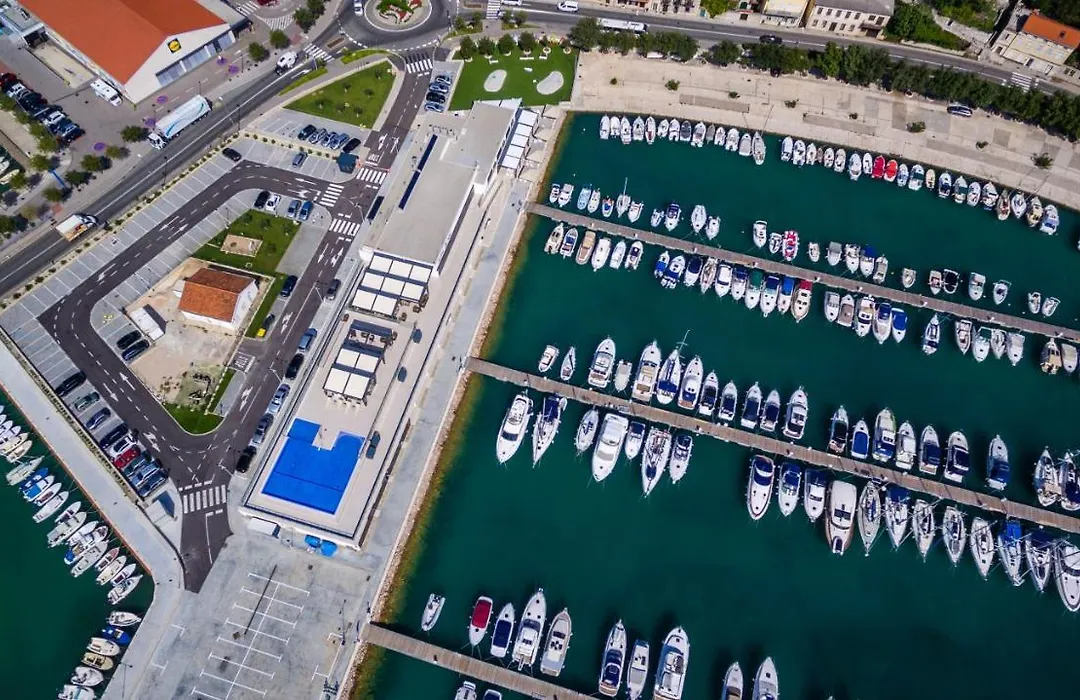 Apartments Marina Novi-1