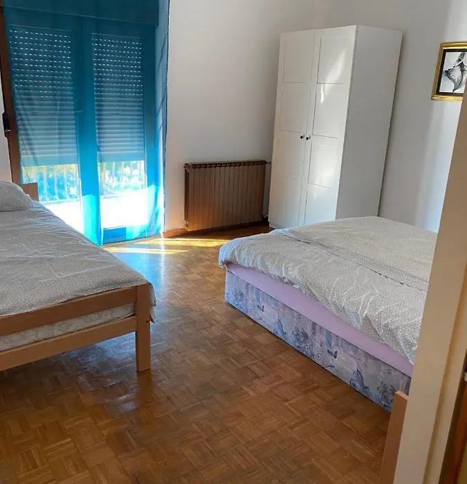 Apartments Gigi-1