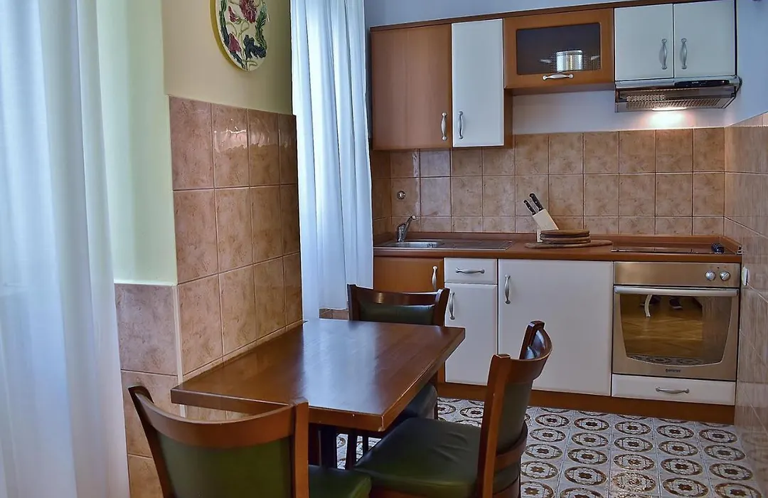 Apartment Palace-1