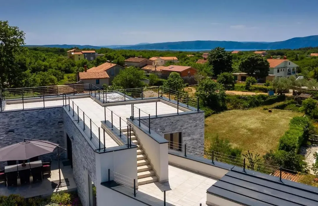 Luxury Villa Subventus-1