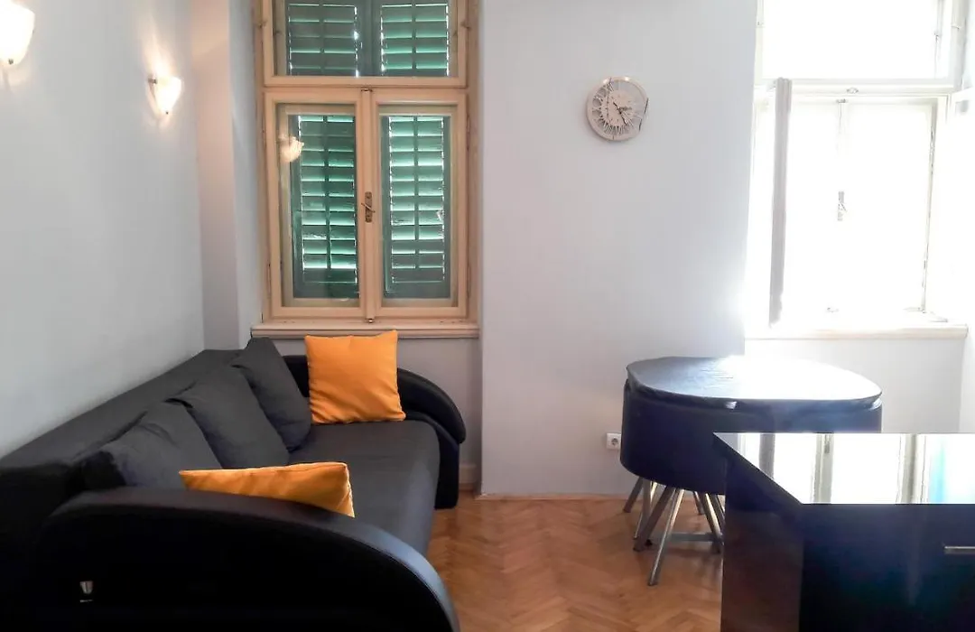Apartment Villa Helios-1