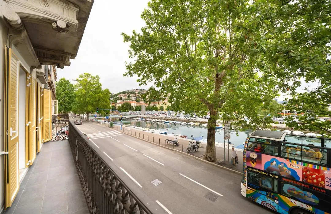Premium Apartments With Balcony-1