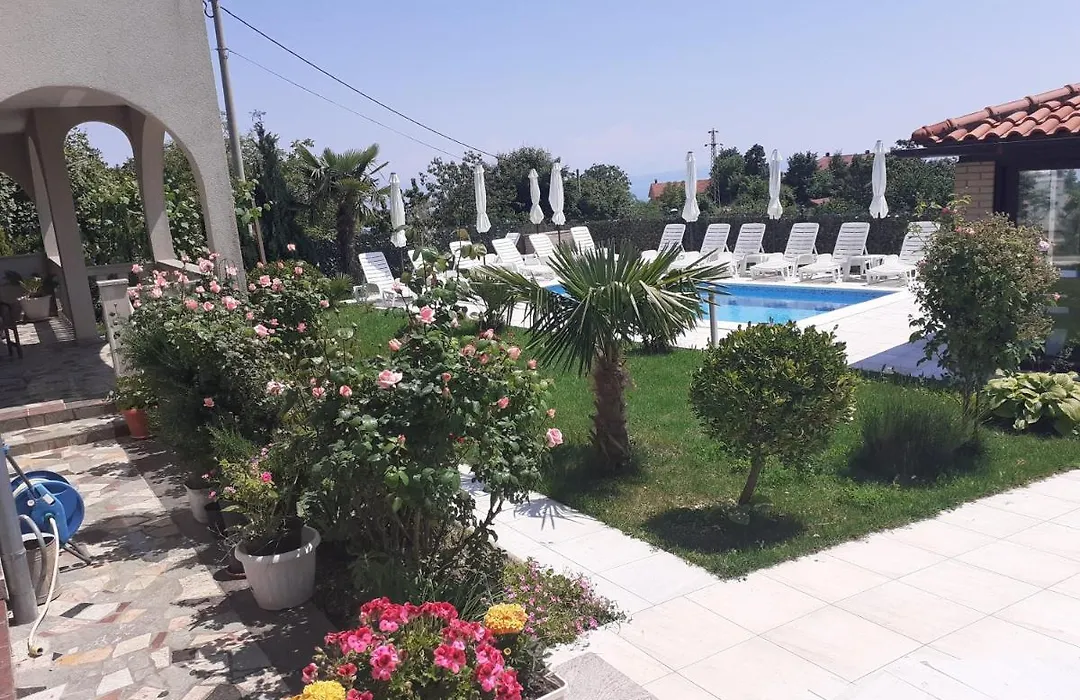 Apartments Ljubas-1